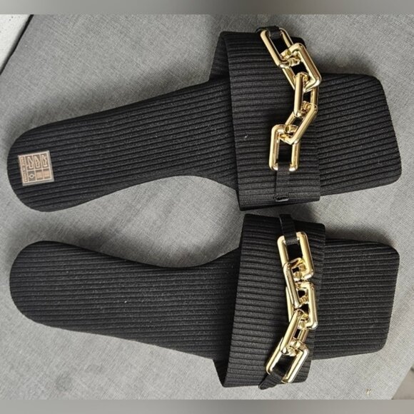 Women's Chain Decor Slide Sandals, Fashion Flat Sandals For Summer ~ NWOT - Picture 2 of 10